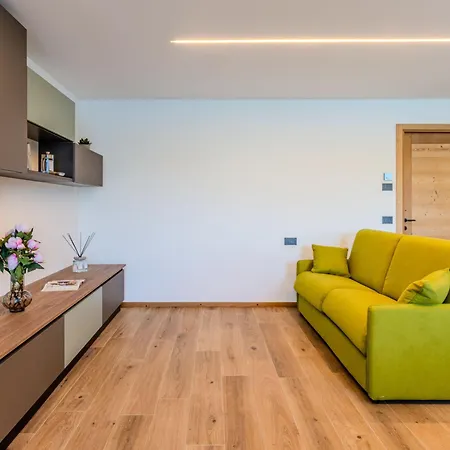 Pettazzuro By Interhome